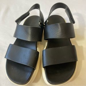 Clove Black Platform Sandals Size 7 made in Italy Style CLOV03S1